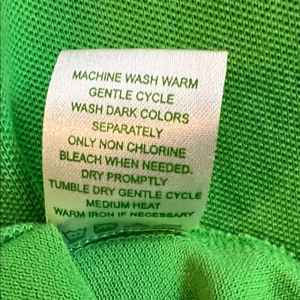 Lilly Pulitzer Vibrant Green Women’s Polo Size Medium - Picture 8 of 8